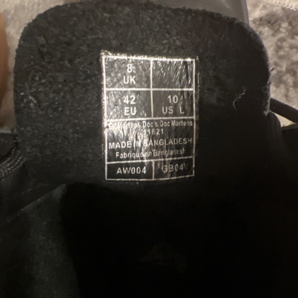 Dr. Martens black air wair boots - Picture 3 of 4
